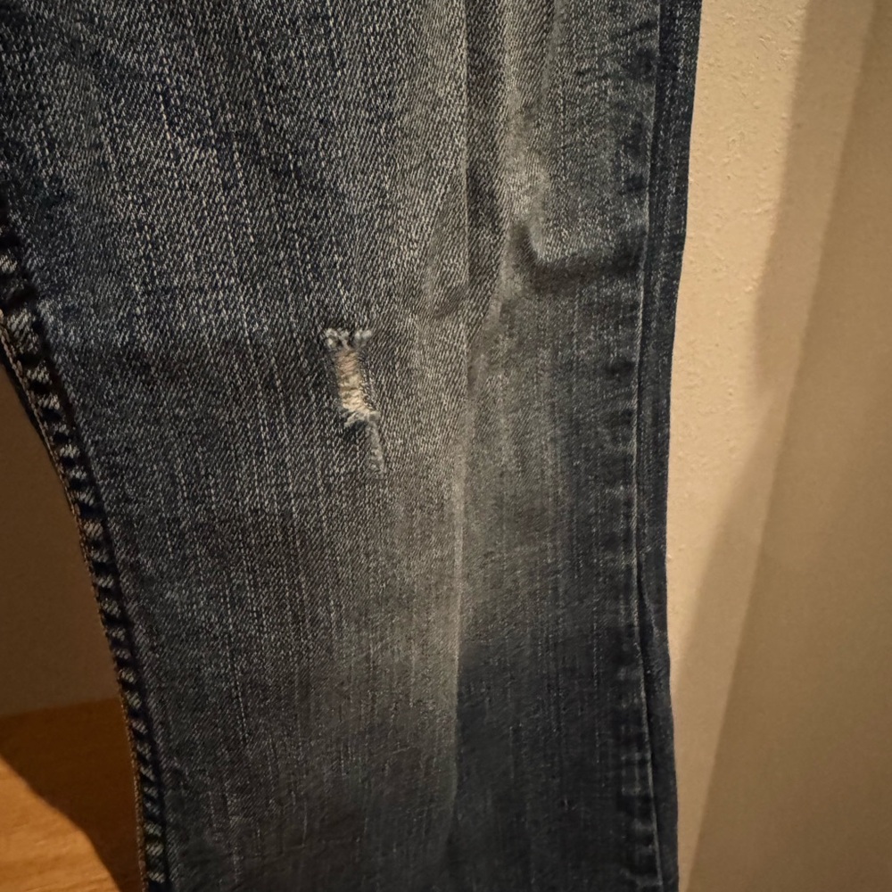 Tuesday Silver Jeans Dark Blue Distressed Straight/Flare Leg Women's Jeans - Picture 6 of 13